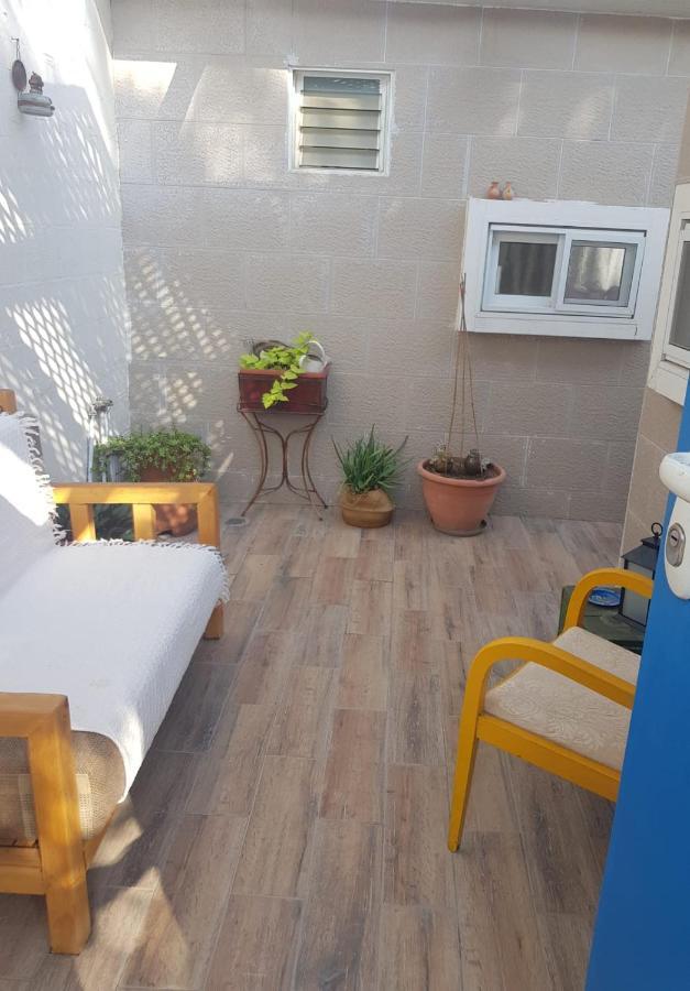 Апартаменты כרמונ'ס פטיו - Carmona'S Patio Эйлат Экстерьер фото
